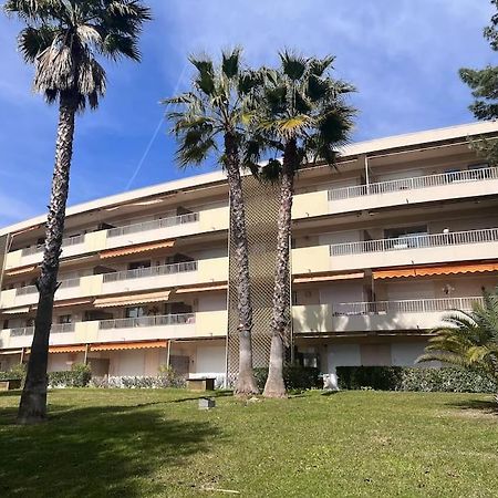 Appartement Avec Terrasse, Vue Jardin Et Piscine أنتيب المظهر الخارجي الصورة