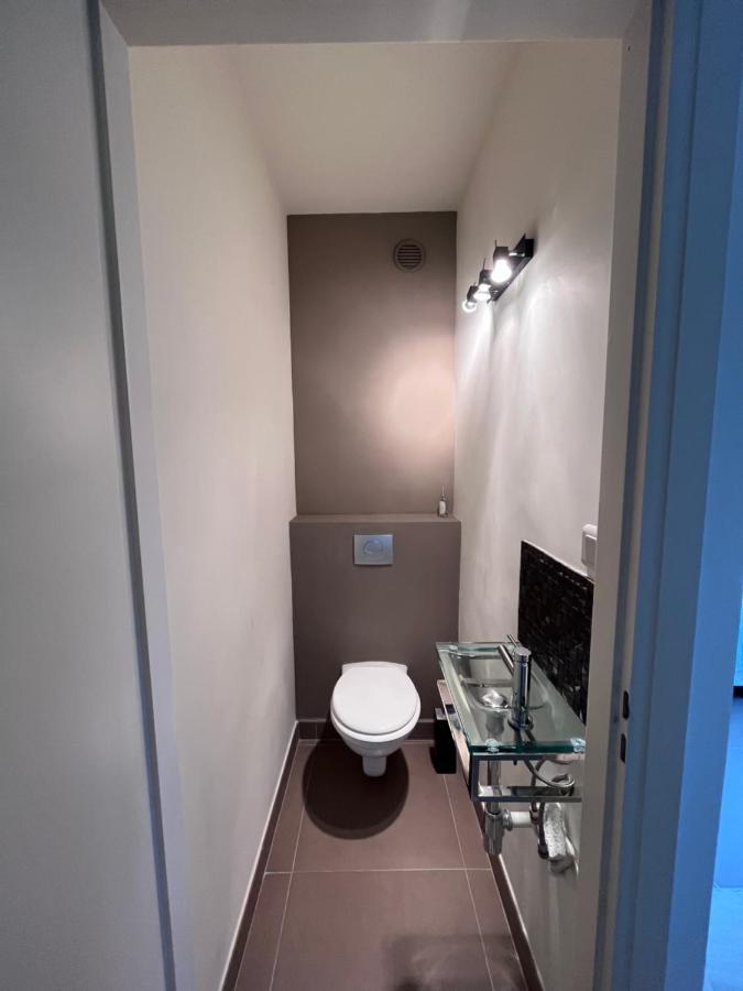 Appartement Avec Terrasse, Vue Jardin Et Piscine أنتيب المظهر الخارجي الصورة